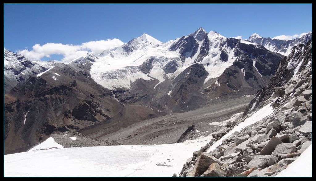 glacier below Borasu pass trek (chitkul side)