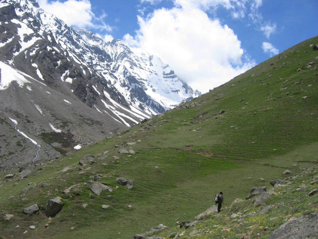 Approaching LalanTi meadows | Kinnaur Kailash Parikrama trek blog