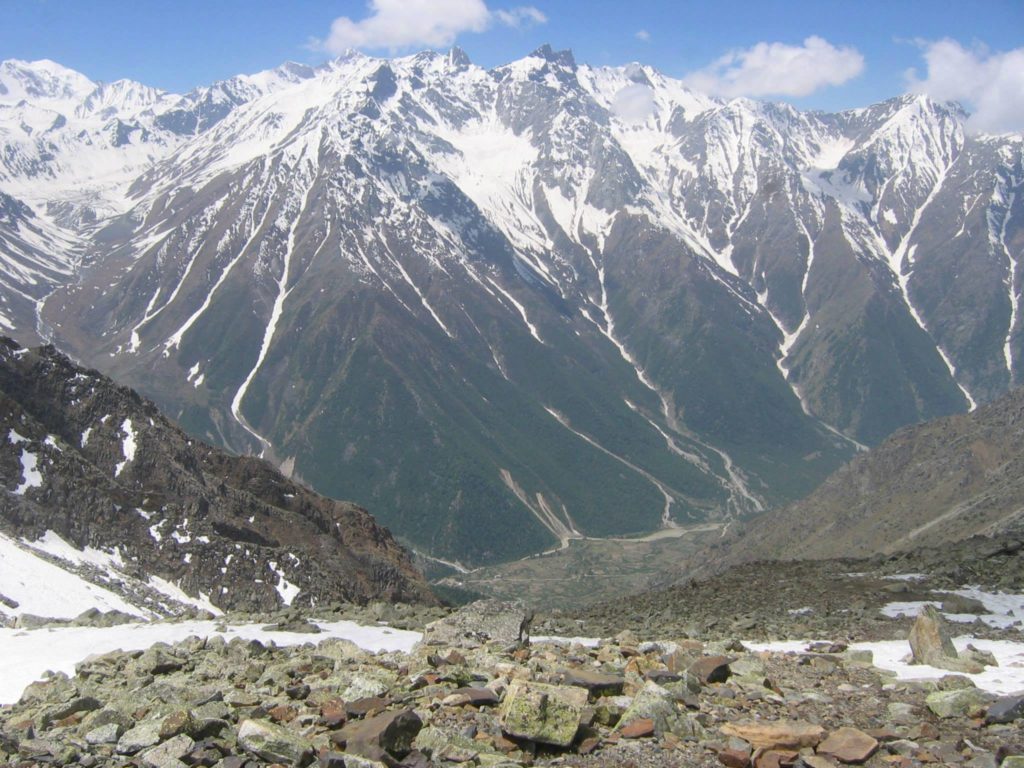 finally Chitkul is in sight... Chitkul is last village on Indo - Tibet border located in the Baspa/Sangla valley