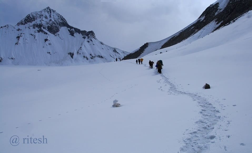 Traversing the last snowfield before Lamkhaga pass
