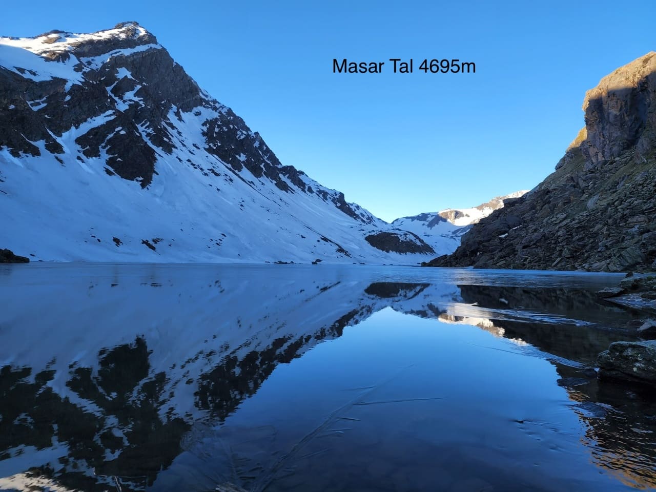 Masar Tal glacial lake