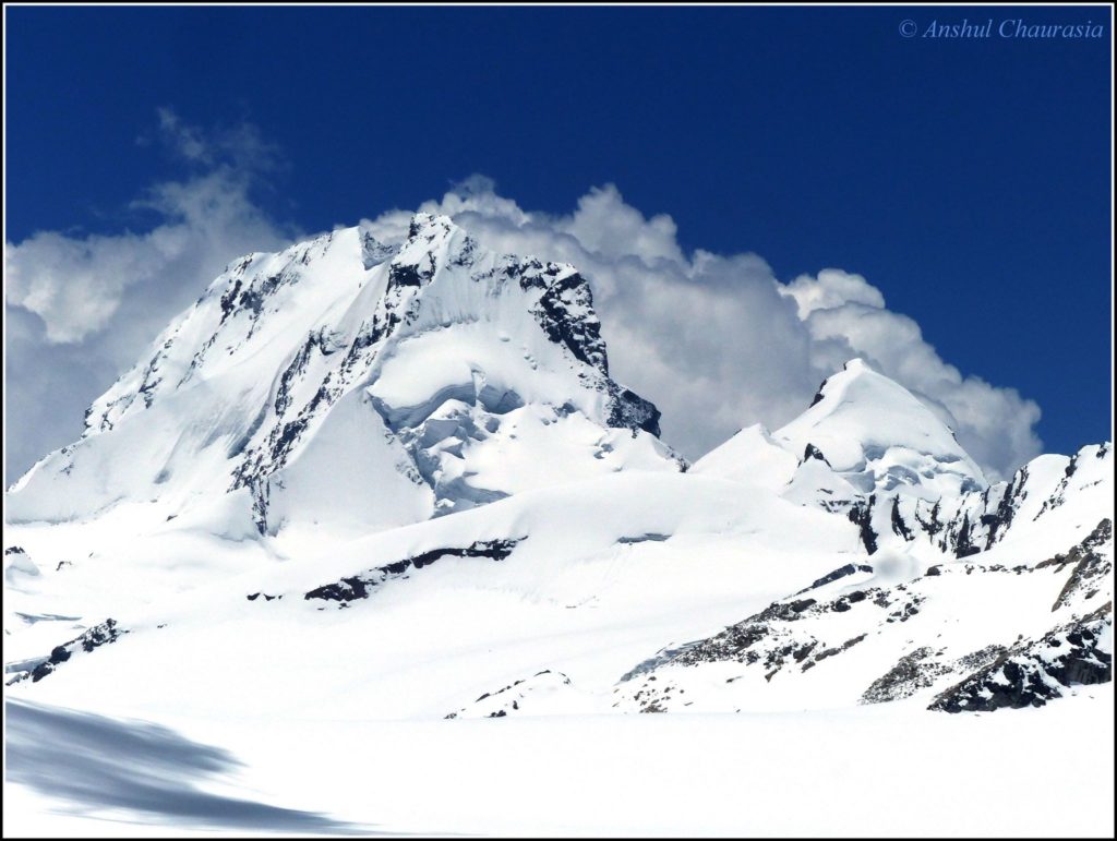 Sheer vastness of the Khatling Glacier [Auden's col trek]