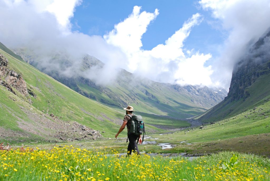 Beauty of Morinda Taal. Har ki dun valley Uttrakhand | Borasu pass trek
