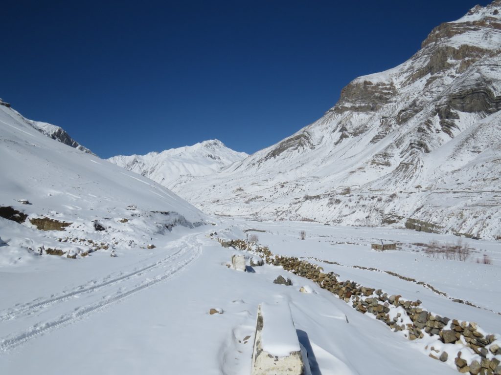 White Vistas of Spiti valley | Spiti snow leopard trail