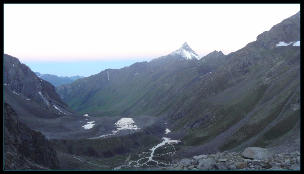 view-of-Har-ki-dun-valley-from-boulder-campsite-1